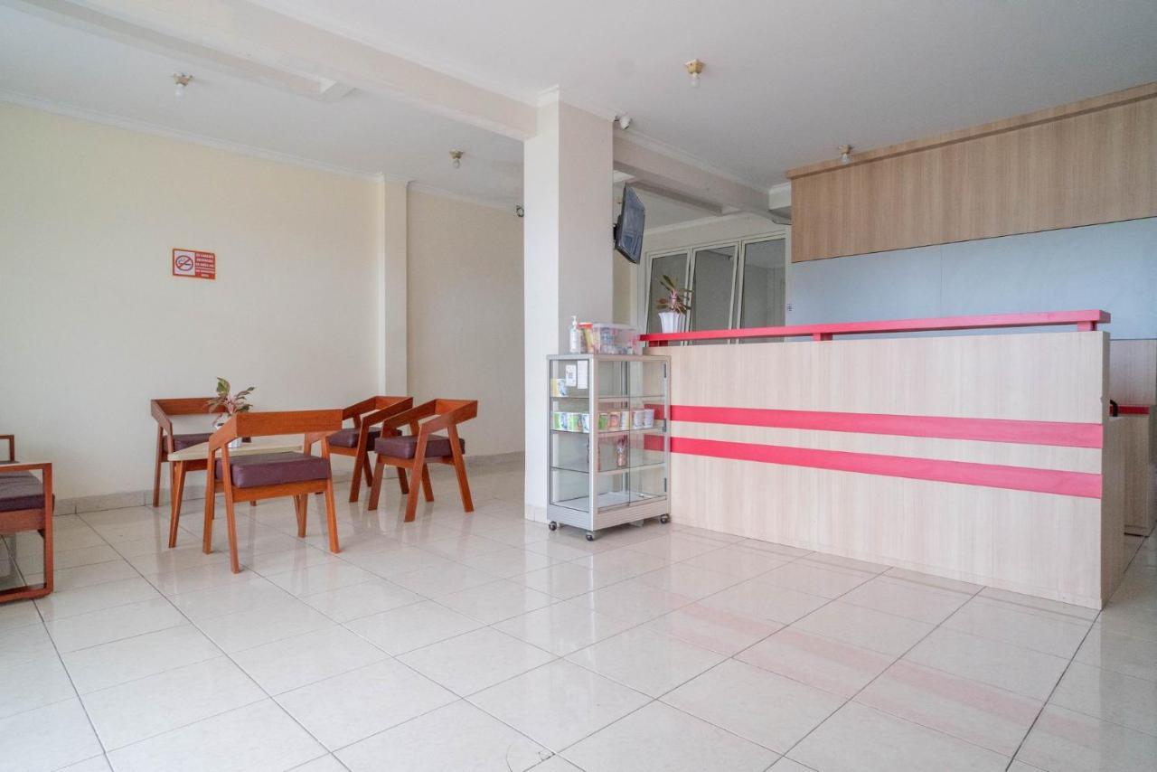 Mroom Residence Near Umn Gading Serpong Redpartner Cicayur Eksteriør bilde